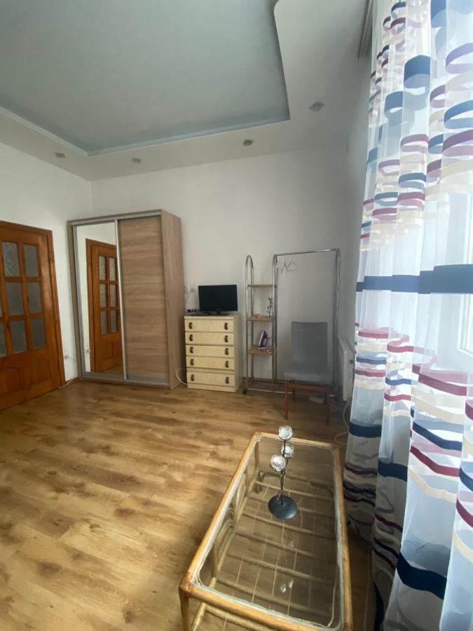 Pid Vysokym Zamkom Lviv Exterior photo